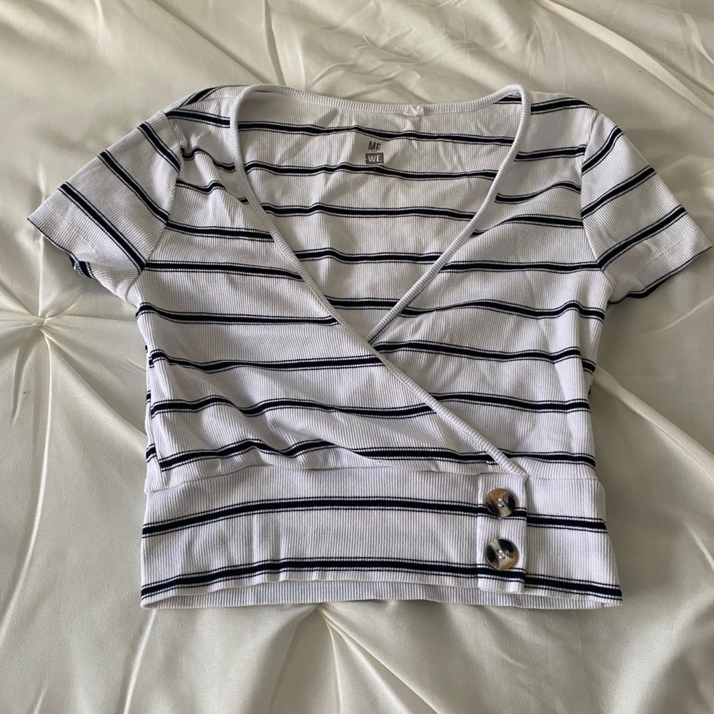 Stripped top